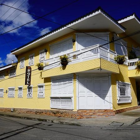 Casa Hotel Las Orquideas Сіркасія Екстер'єр фото