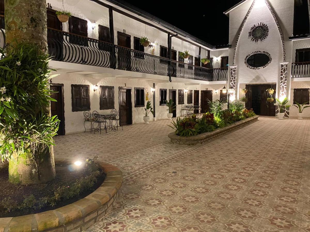 Casa Hotel Las Orquideas Сіркасія Екстер'єр фото