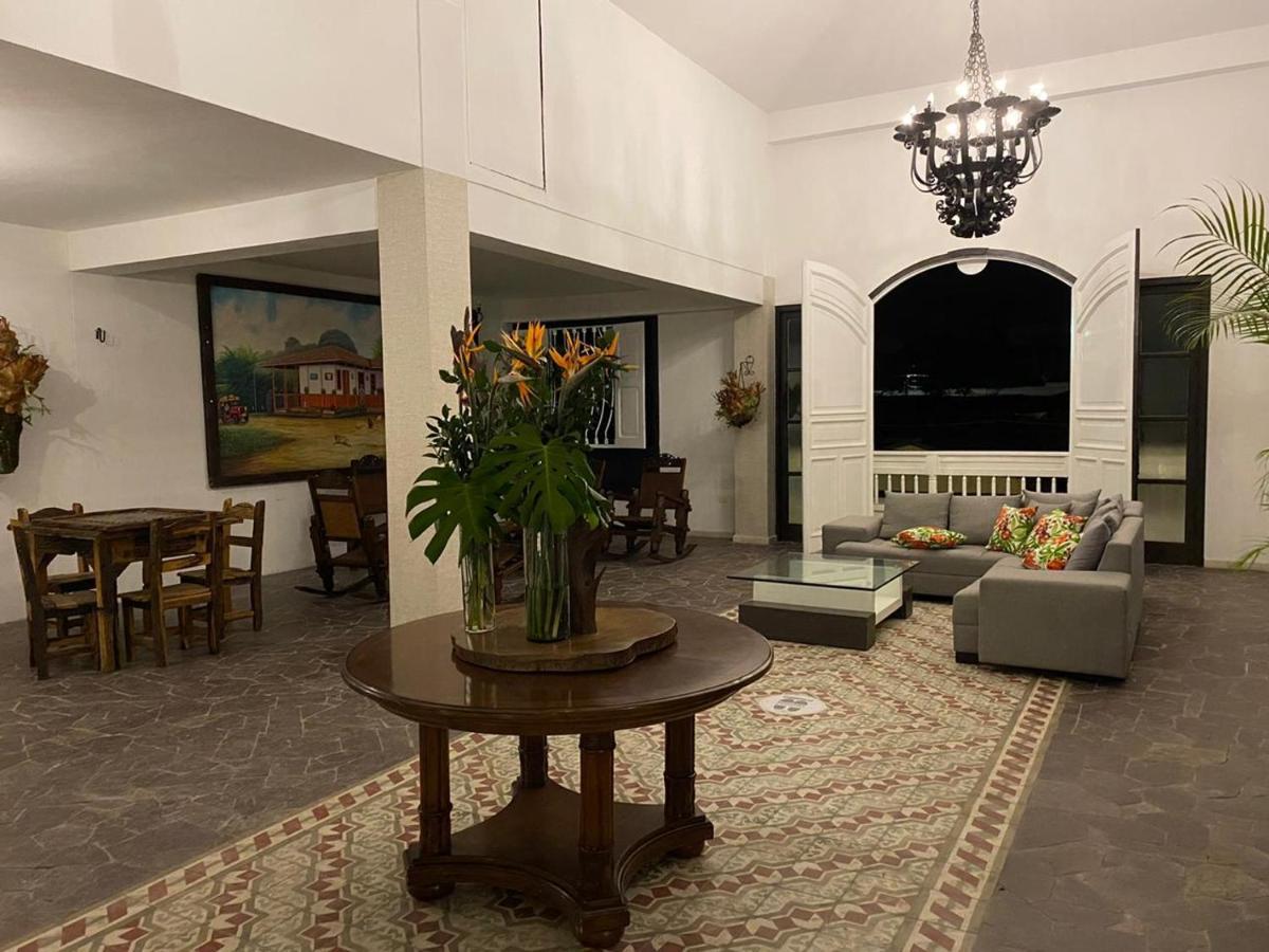 Casa Hotel Las Orquideas Сіркасія Екстер'єр фото