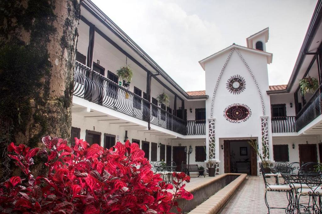 Casa Hotel Las Orquideas Сіркасія Екстер'єр фото